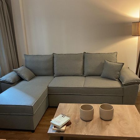 Compass Lofts Athens Apartment Ngoại thất bức ảnh