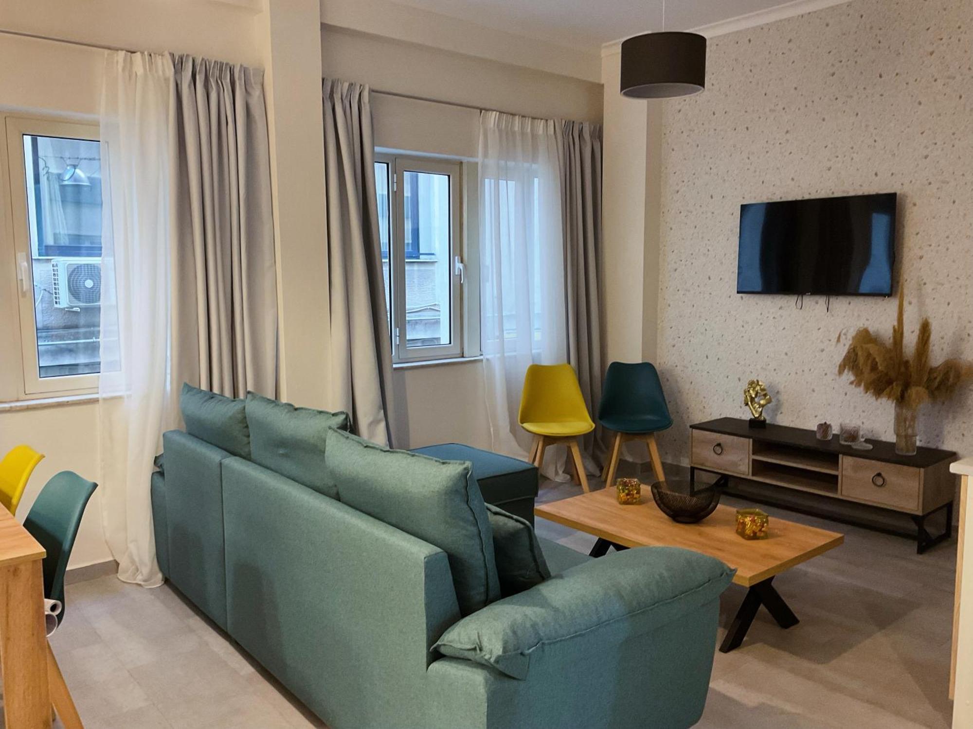 Compass Lofts Athens Apartment Ngoại thất bức ảnh