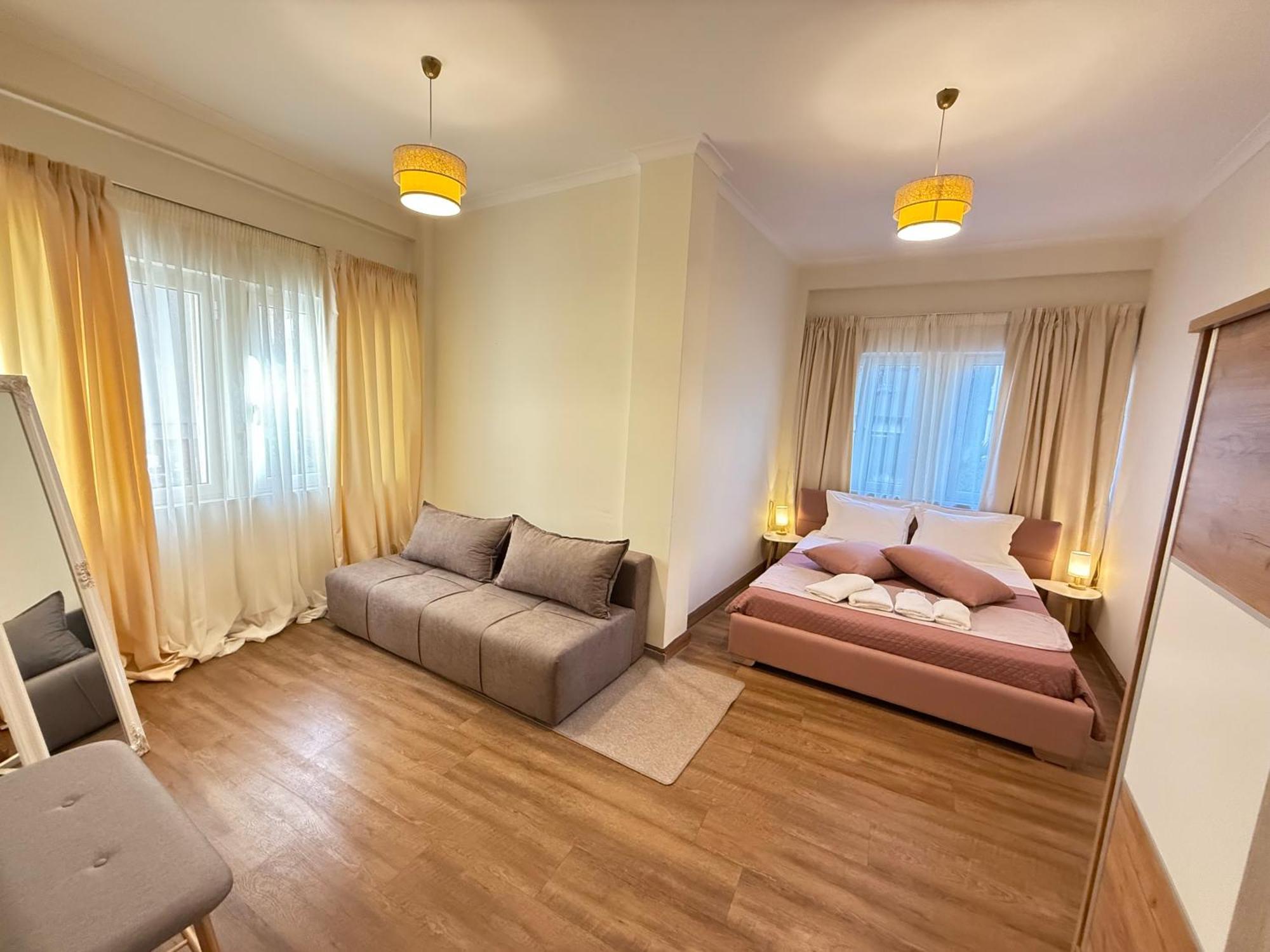 Compass Lofts Athens Apartment Ngoại thất bức ảnh